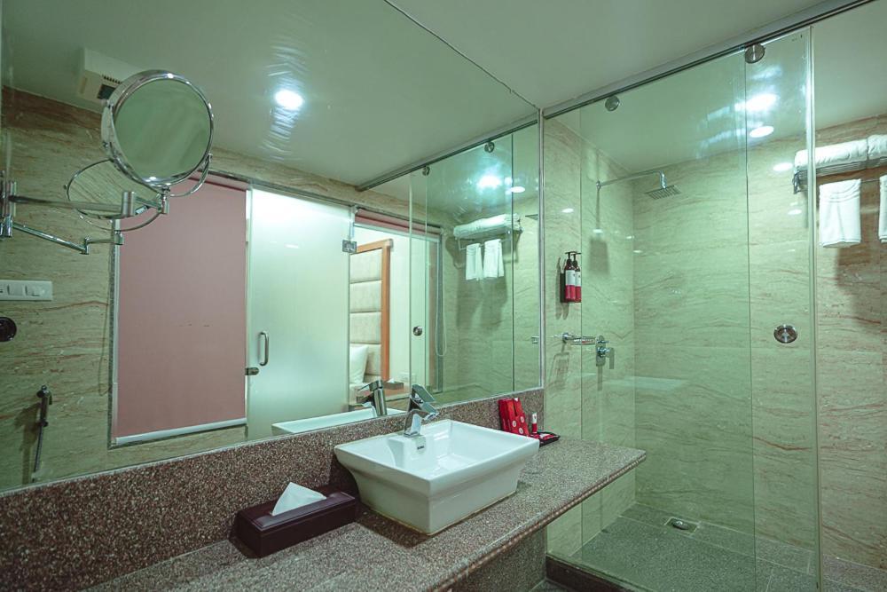 Ramee The Srinivas Palace Bhuj Exterior photo
