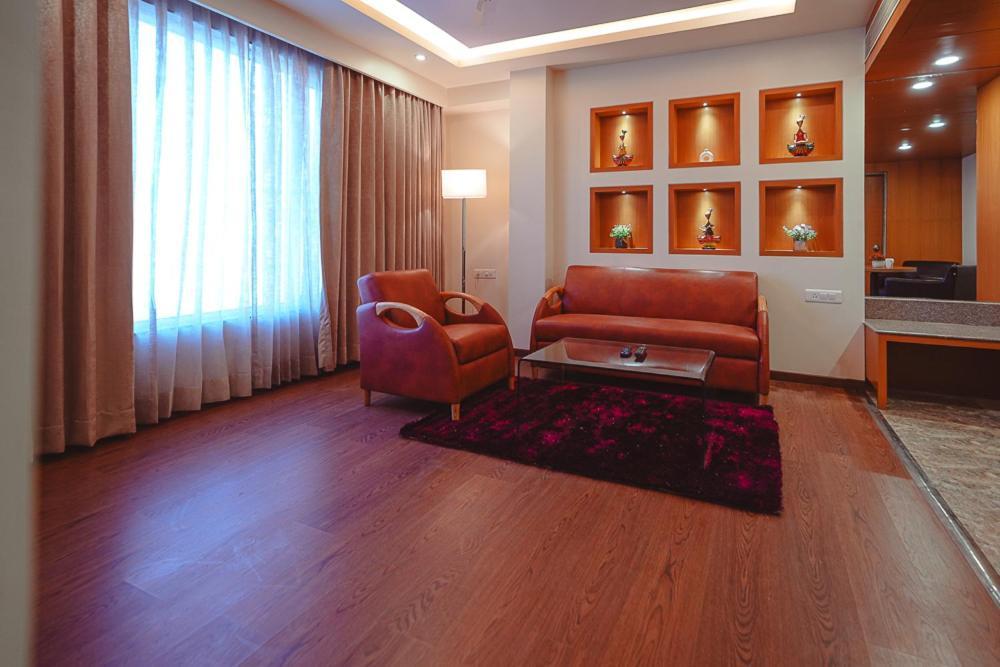 Ramee The Srinivas Palace Bhuj Exterior photo