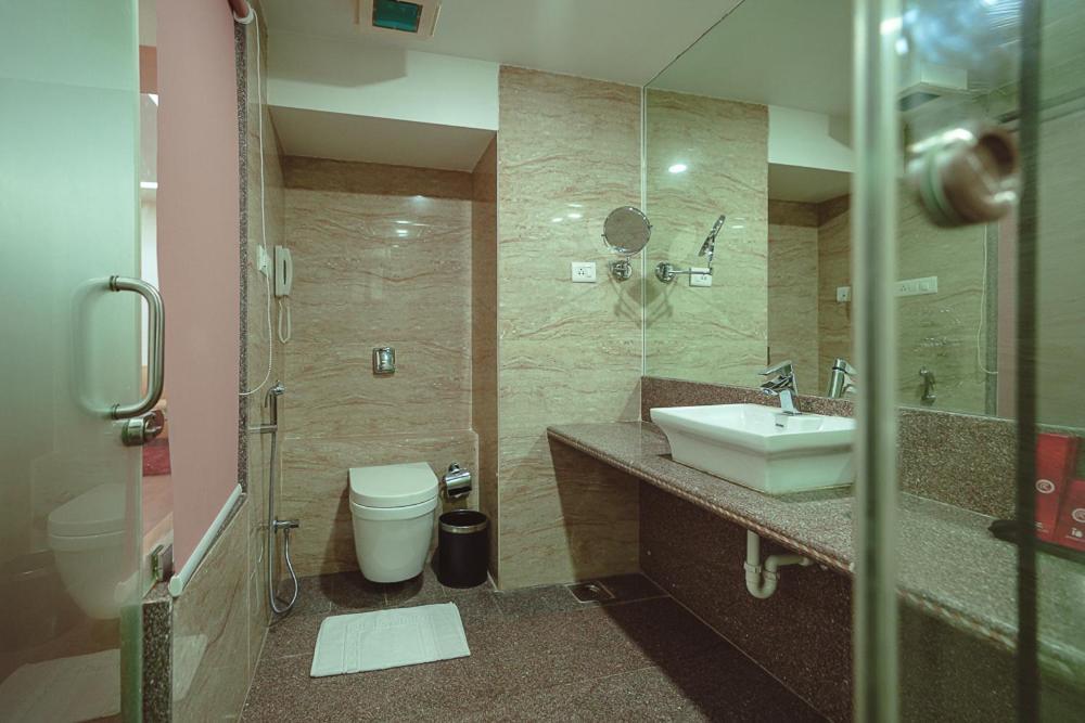 Ramee The Srinivas Palace Bhuj Exterior photo