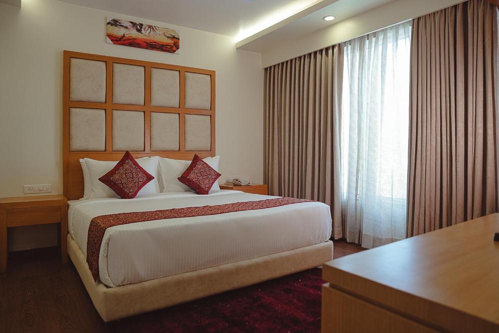 Ramee The Srinivas Palace Bhuj Exterior photo