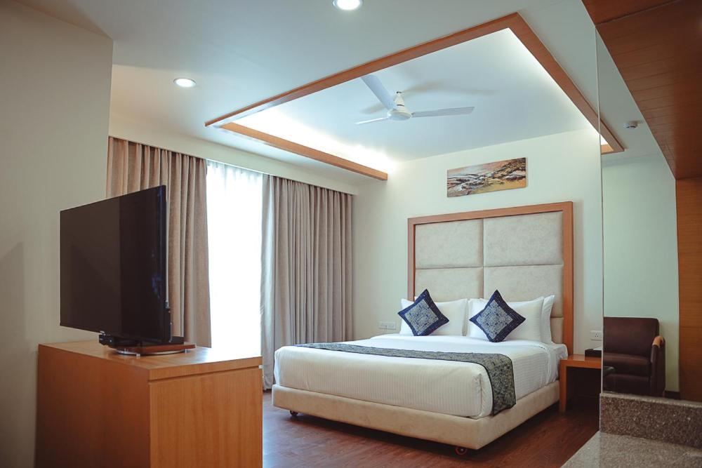 Ramee The Srinivas Palace Bhuj Exterior photo