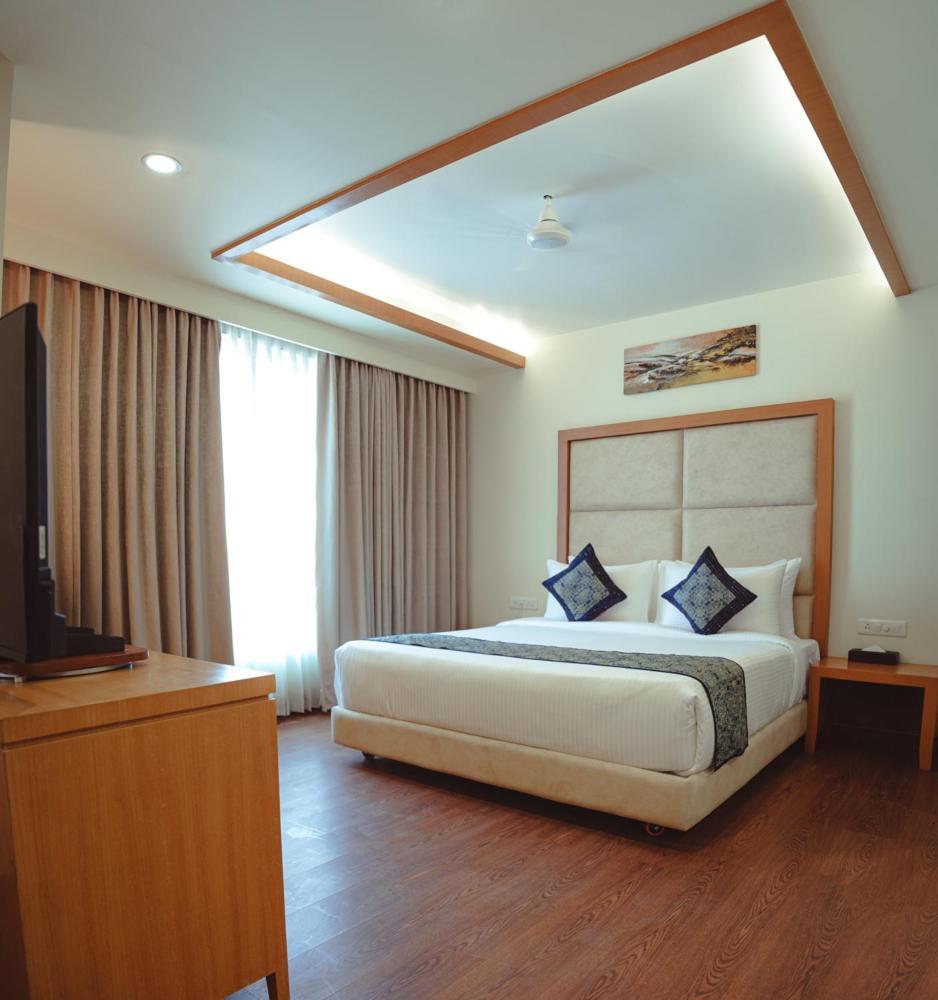 Ramee The Srinivas Palace Bhuj Exterior photo